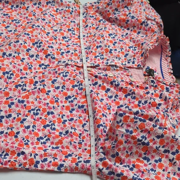 Talbots Pink Floral Split V-Neck Button Blouse - Picture 5 of 8